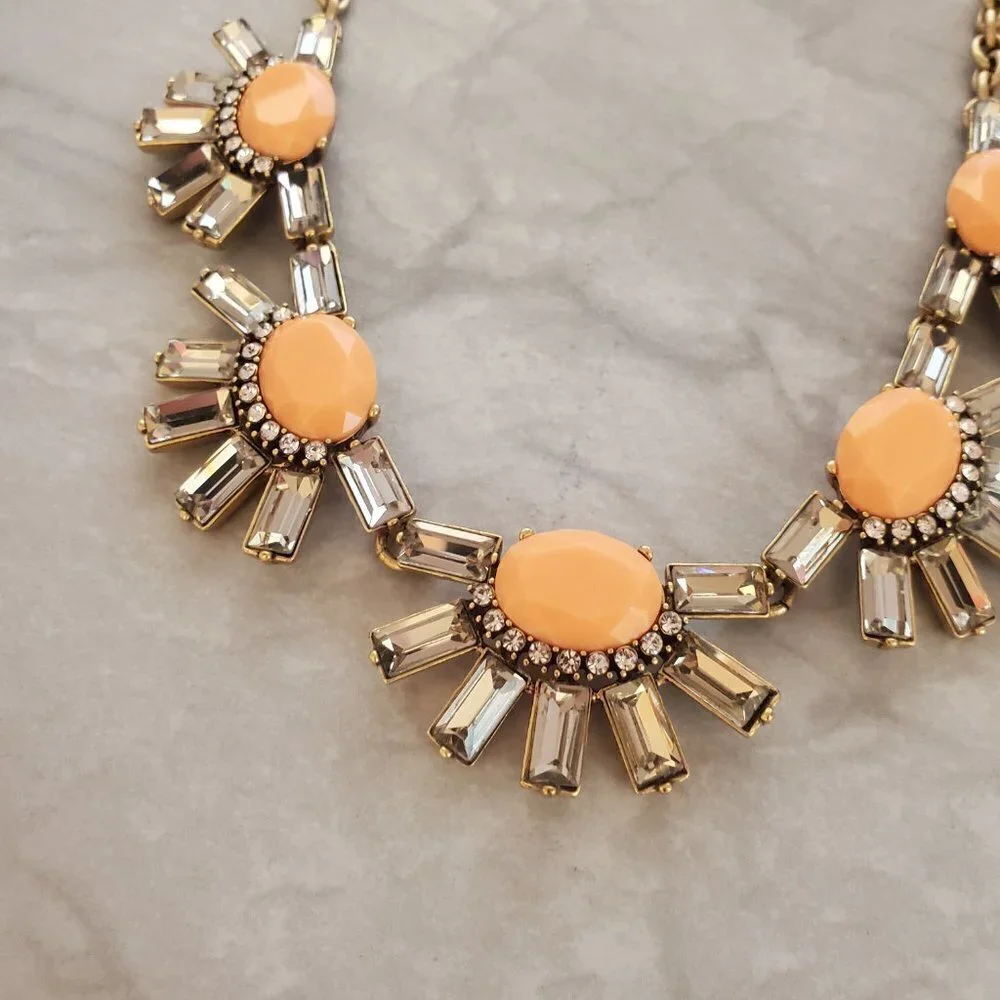 🧡 J.Crew Antique Rhinestones Crystal Pave Cluster Burst Statement Necklace 🧡 - Picture 7 of 16